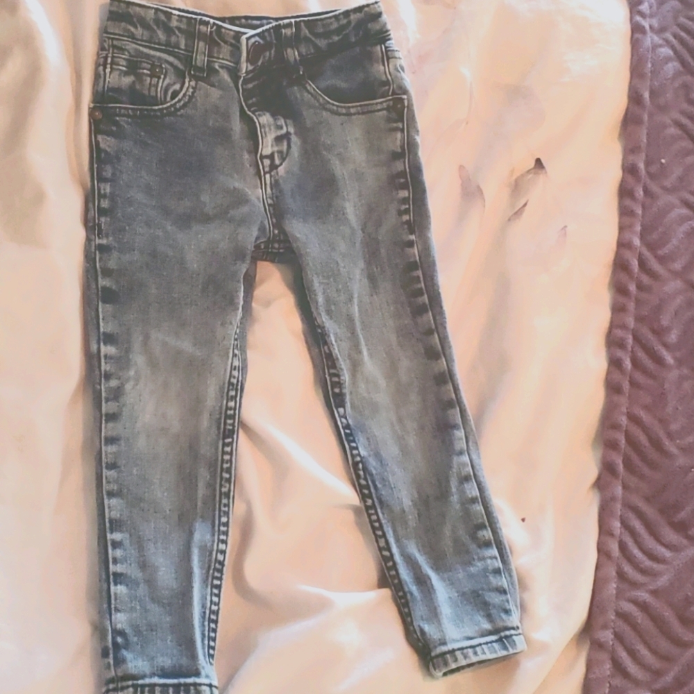 Boys skinny jeans.